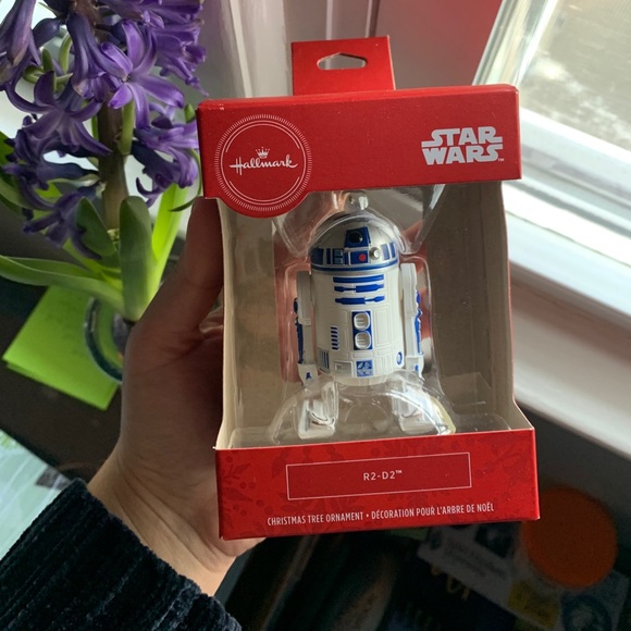 NIB: HALLMARK R2-D2 2020 Ornament